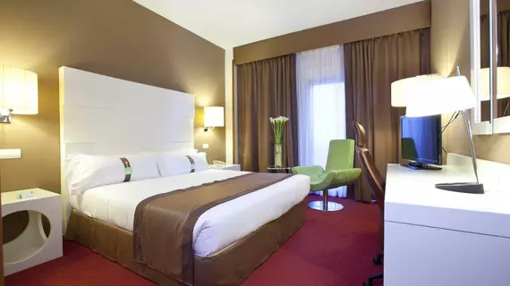 Holiday Inn Madrid - Calle Alcala | Madrid Özerk Topluluğu - Madrid (ve civarı) - Madrid