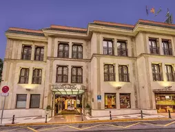 Hotel Fénix Torremolinos - Adults Only | Andalucia - Malaga İli - Torremolinos - Torremolinos Kent Merkezi