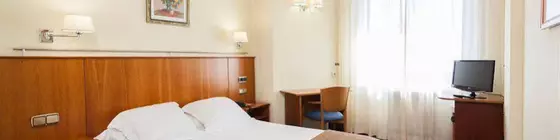 Hotel Ciudad de Compostela | Galicia - La Coruna (vilayet) - Santiago de Compostela