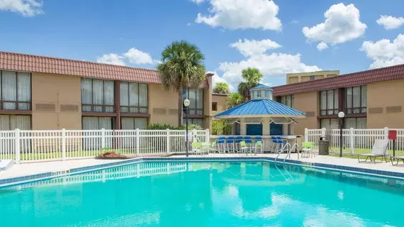 IDrive Grand Resort and Suites | Florida - Orlando (ve civarı) - Orlando