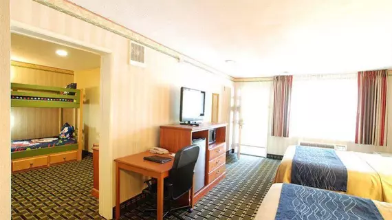 Stanford Inn & Suites Anaheim | Kaliforniya - Orange County - Anaheim - Anaheim Resort