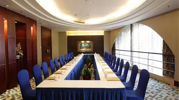 Grand Royal Hotel | Guangdong - Guangzhou (ve civarı) - Guangzhou