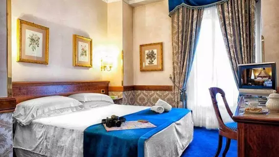 Hotel Barberini | Lazio - Roma (ve civarı) - Roma Kent Merkezi - Rione II Trevi