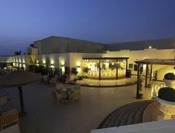 Cassells Al Barsha Hotel | Dubai - Dubai