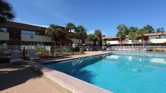 Red Lion Hotel Orlando - Kissimmee Maingate | Florida - Orlando (ve civarı) - Disney's Maingate West