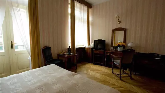 Hotel Francuski | Küçük Polonya Voyvodalığı - Krakow (ve civarı) - Krakow - Stare Miasto