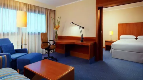 Sheraton Frankfurt Airport Hotel & Conference Center | Hessen - Frankfurt (ve civarı) - Cargo City - Frankfurt Havaalanı Bölgesi