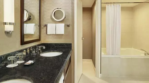 Sheraton Suites Plantation | Florida - Fort Lauderdale (ve civarı) - Plantation