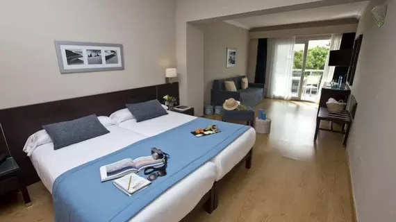 Hotel Seasun Fona | Balearic Adaları - Mayorka Adası - Manacor - S'illot