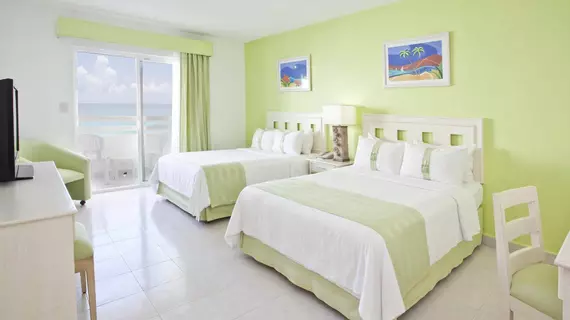 Holiday Inn Cancun Arenas | Quintana Roo - Benito Juárez - Cancun (ve civarı) - Oteller Bölgesi - Avenida Kukulkan