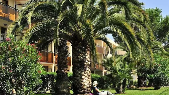 Residence Pierre et Vacances Les Jardins Ombrages | Provence - Alpes - Cote d'Azur - Var - Cannes (ve civarı) - Mandelieu-La-Napoule