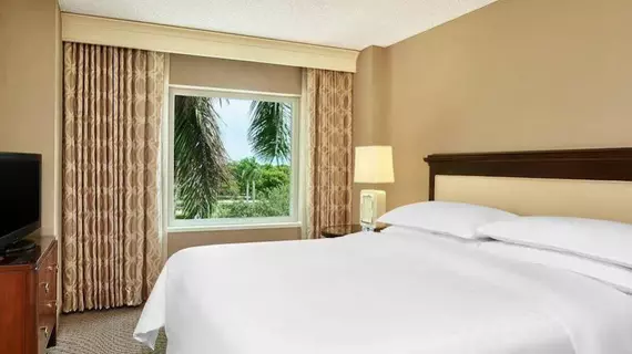 Sheraton Suites Plantation | Florida - Fort Lauderdale (ve civarı) - Plantation