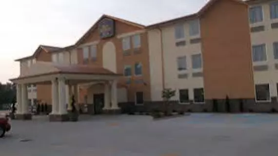 BEST WESTERN PLUS COVERED BRIDGE INN | Indiana - Terre Haute (ve civarı) - Brazil