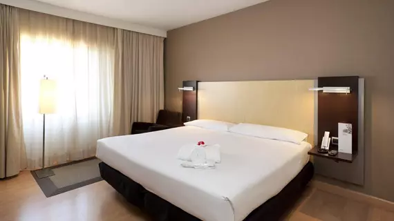 Hotel ILUNION Suites Madrid | Madrid Özerk Topluluğu - Madrid (ve civarı) - Chamartin