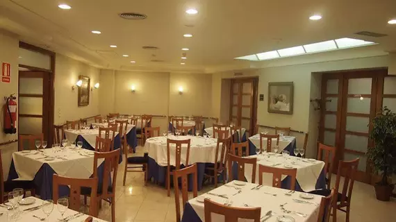 Hotel Ciudad de Compostela | Galicia - La Coruna (vilayet) - Santiago de Compostela