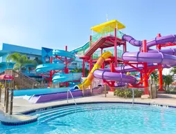 Flamingo Waterpark Resort | Florida