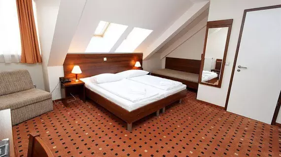 Hotel Europa City | Berlin (ve civarı) - Charlottenburg-Wilmersdorf - Wilmersdorf