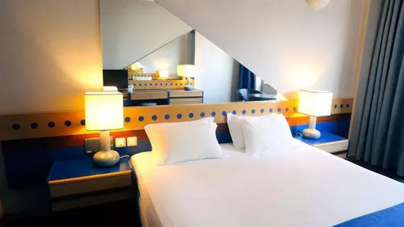 Hotel 3K Barcelona | Lizbon Bölgesi - Lizbon  Bölgesi - Lizbon Eski Kent Bölgesi - Avenidas Novas