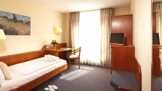 Hotel Markgraf Leipzig | Saxony (Saksonya) - Leipzig - Süd