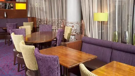 Jurys Inn Glasgow | İskoçya - Greater Glasgow - Dunbartonshire - Glasgow - Glasgow Şehir Merkezi