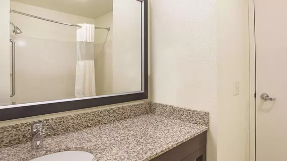 La Quinta by Wyndham Central Point - Medford | Oregon - Medford (ve civarı) - Central Point