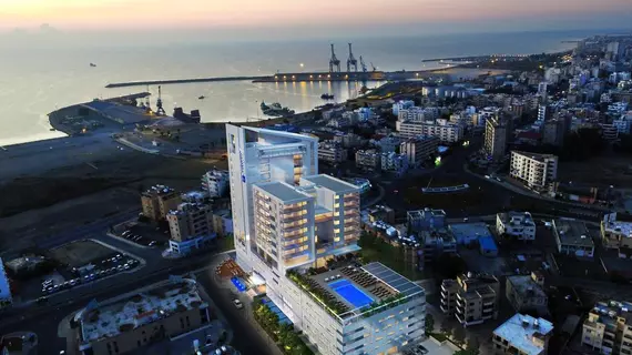 Radisson Blu Hotel, Larnaca | Larnaka Bölgesi - Larnaka