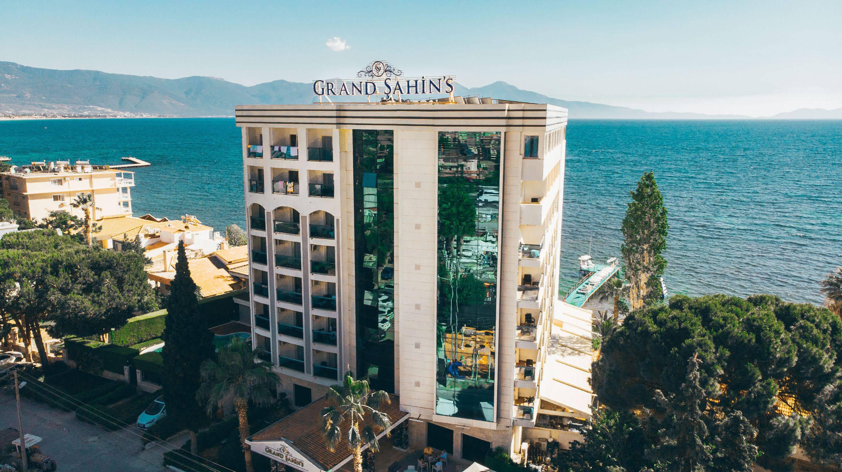 Grand Sahins Hotel