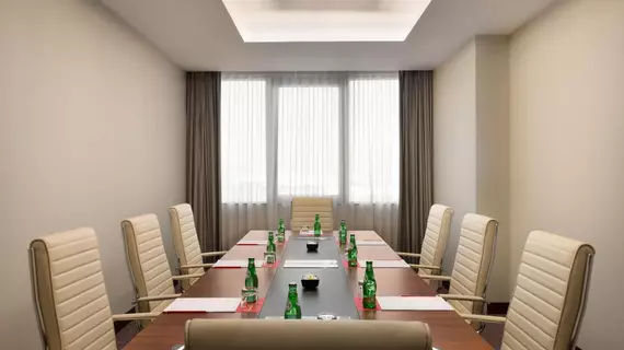 Ramada by Wyndham Lisbon | Lizbon Bölgesi - Lizbon  Bölgesi - Lizbon Eski Kent Bölgesi - Avenidas Novas