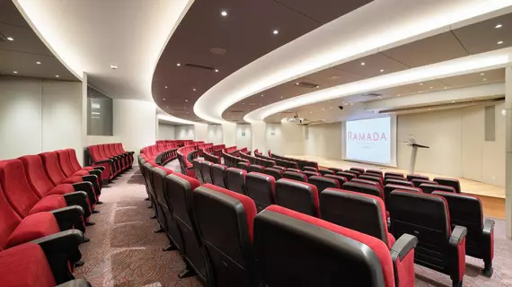 Ramada by Wyndham Lisbon | Lizbon Bölgesi - Lizbon  Bölgesi - Lizbon Eski Kent Bölgesi - Avenidas Novas