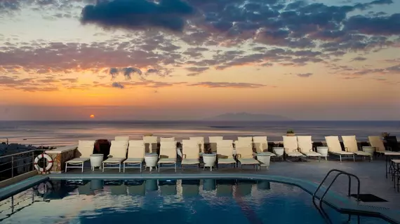 Epavlis Hotel | Ege Adaları - Santorini