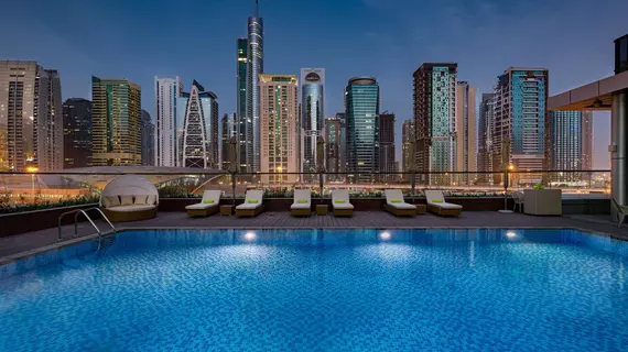 Millennium Place Marina | Dubai - Dubai