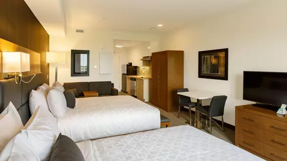 Executive Residency by Best Western Calgary North City View | Alberta - Calgary (ve civarı) - Calgary