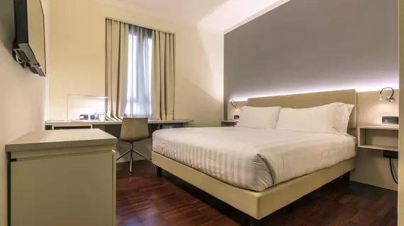 43 Station Hotel | Lombardy - Milano (ve civarı) - Milano - Merkez İstasyonu