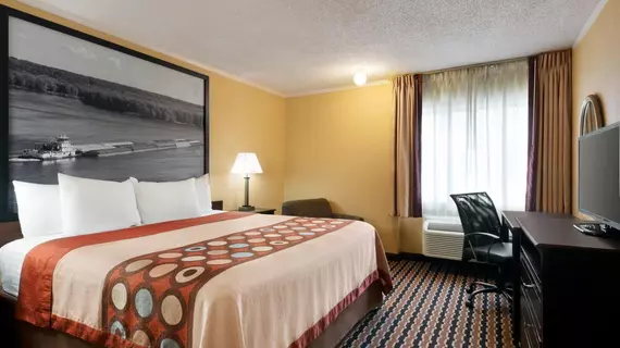 Super 8 by Wyndham Des Moines | Iowa - Des Moines (ve civarı) - Des Moines