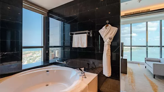 Johari Rotana | Dar es Salaam