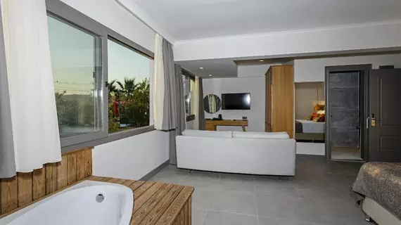 Yalı Park Beach Hotel | Muğla - Bodrum - Yalıkavak