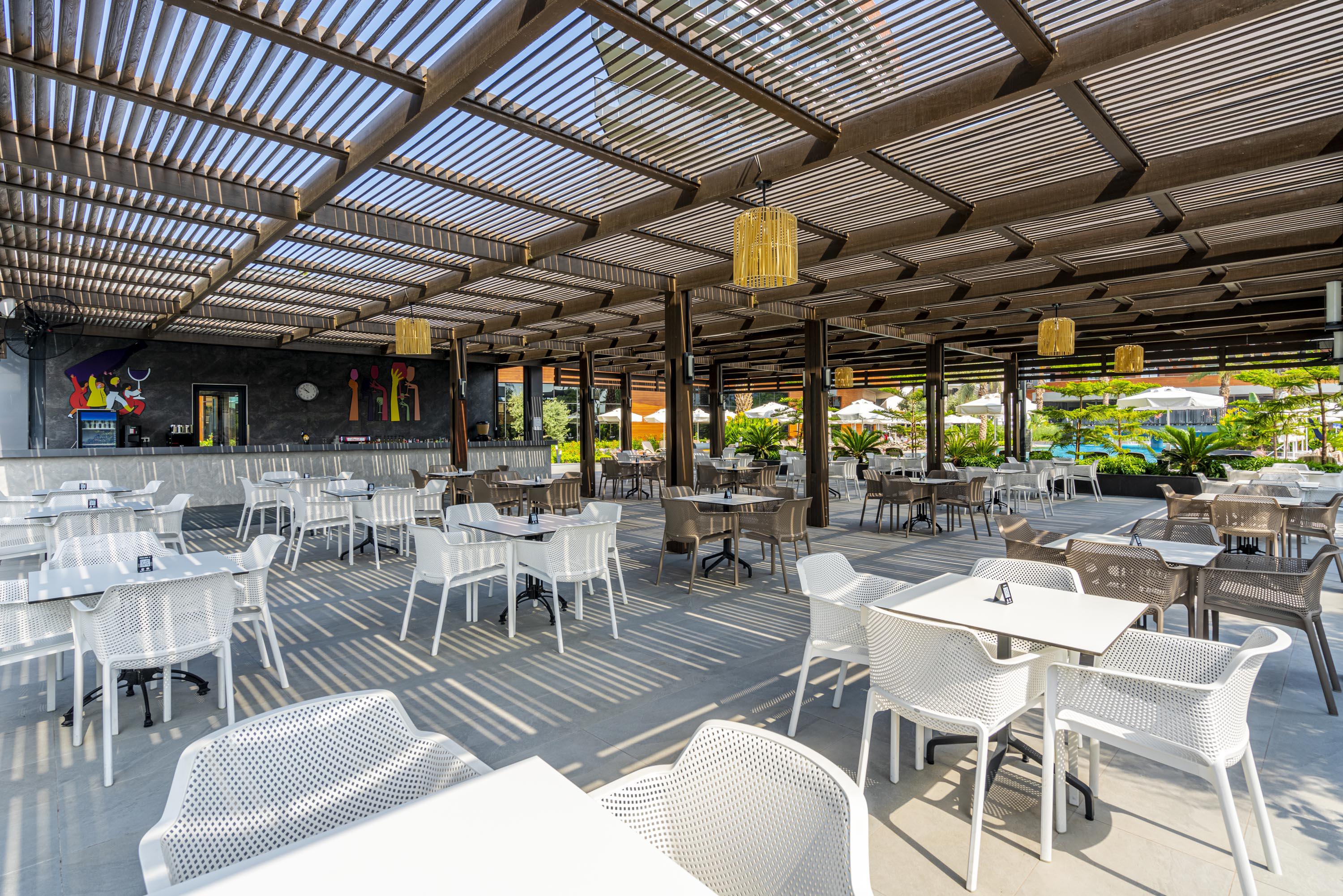 Kirman Calyptus Resort & Spa