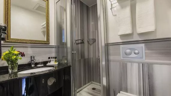 Meroddi La Porta Hotel |  Istanbul  - Beyoğlu - Galata