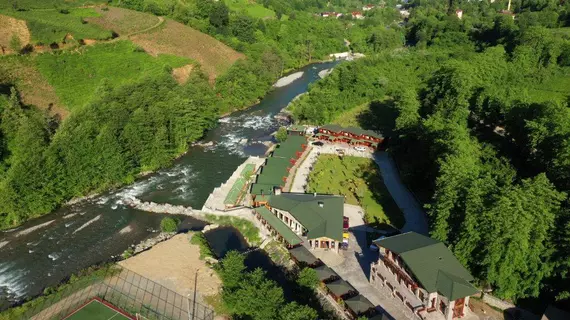 Teona Bungalov | Rize - Fındıklı