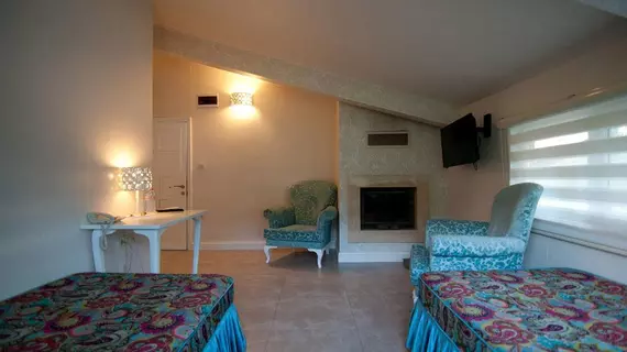 Ağva Nehir Evi Butik Otel (Yetişkin Oteli +14) |  Istanbul  - Şile - Ağva