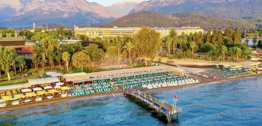 Crystal De Luxe Resort & Spa