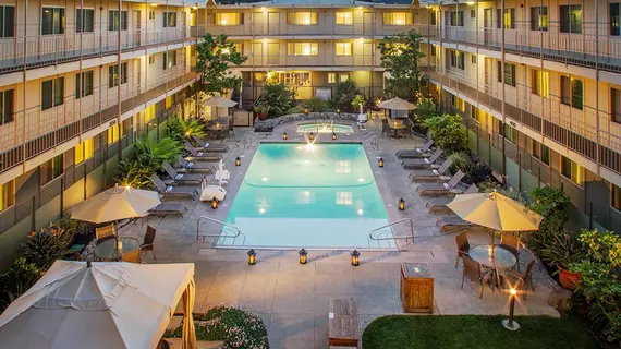 Marin Suites Hotel | Kaliforniya - Marin County - Corte Madera