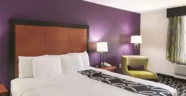 Red Lion Inn & Suites Richmond | Kentucky - Lexington (ve civarı) - Richmond