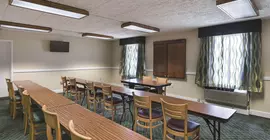 Red Lion Inn & Suites Richmond | Kentucky - Lexington (ve civarı) - Richmond