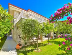 Alaçatı Sörf Otel