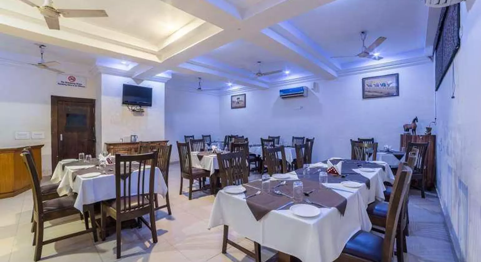 Hotel Residency Palace