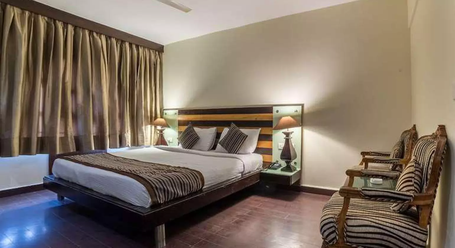 Hotel Residency Palace