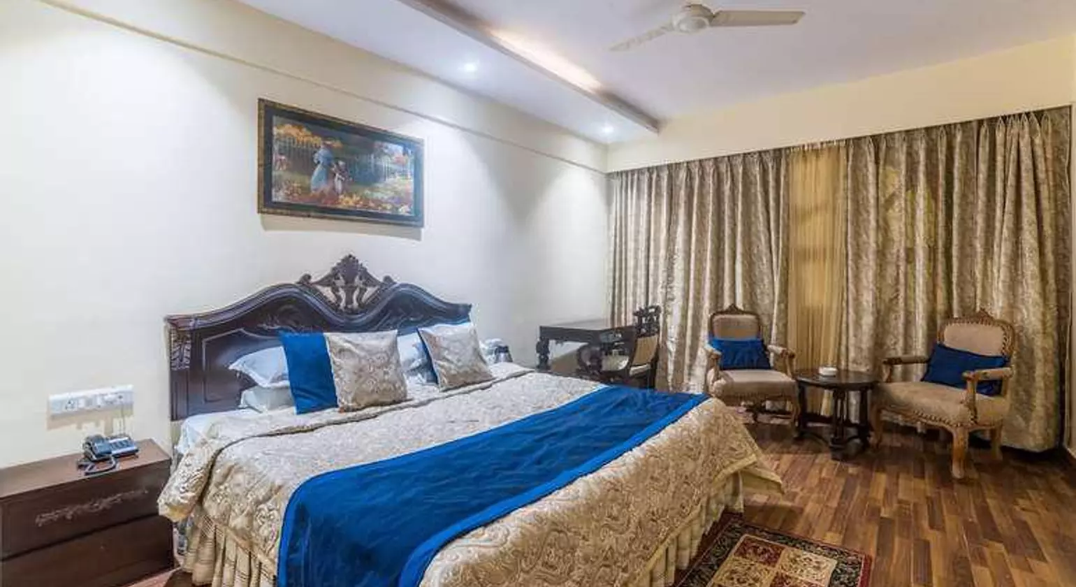 Hotel Residency Palace