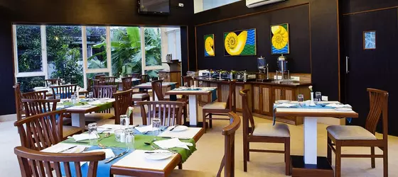 Quality Inn Ocean Palms Goa | Goa - Kuzey Goa - Calangute