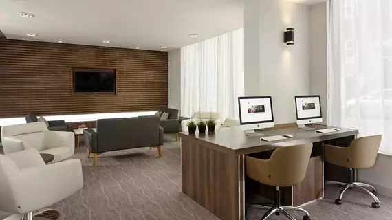 DoubleTree by Hilton London Angel Kings Cross | Londra (ve civarı) - London City Center - Clerkenwell